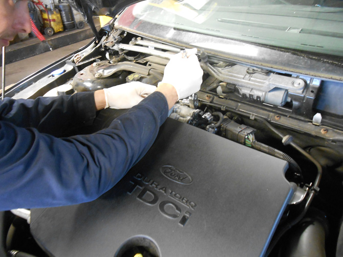 Ford Car Servicing & Repairs